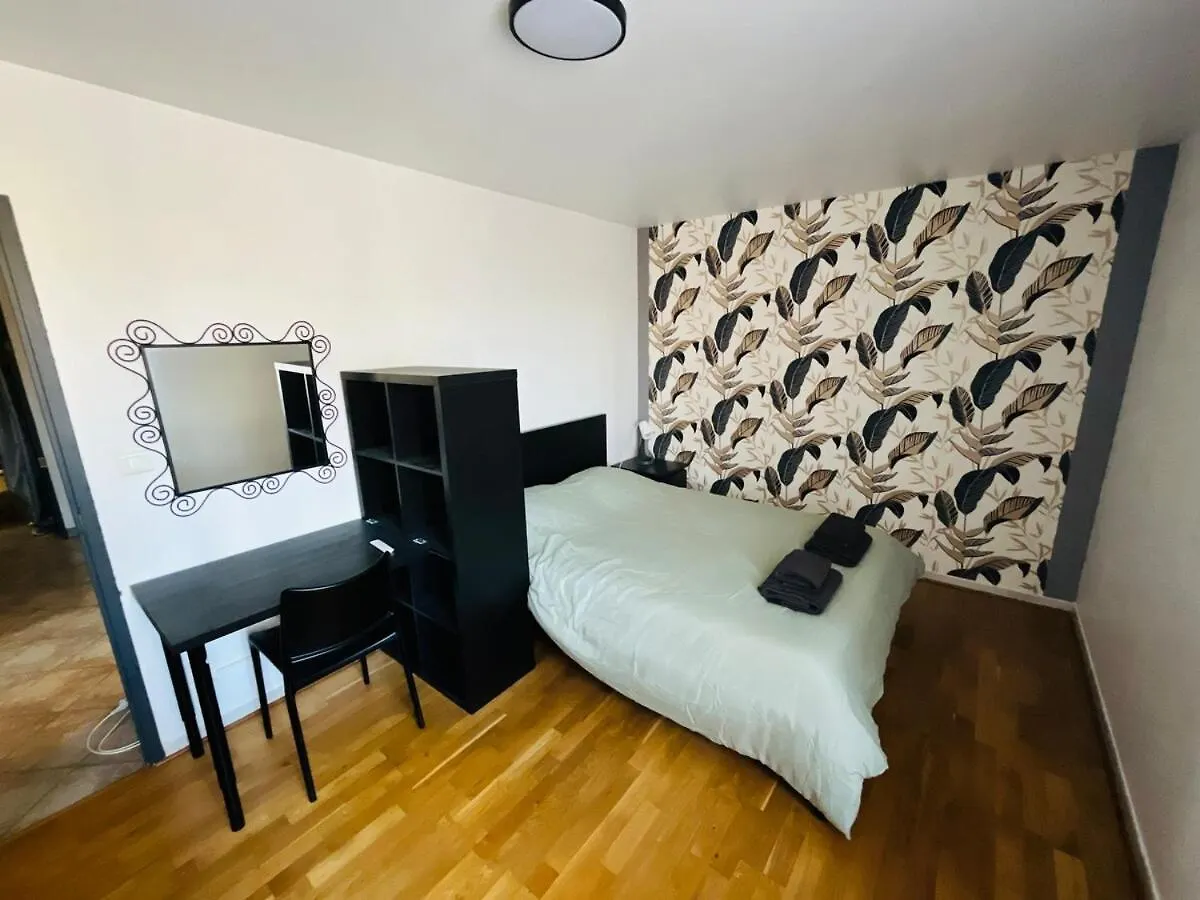 Holiday home Le Gite Du Pont Des Lones Valence